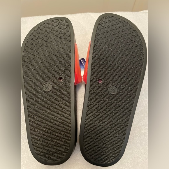 Kids Space Jam Tune Squad Slide- Boys 2/Girls 3 - Picture 5 of 6